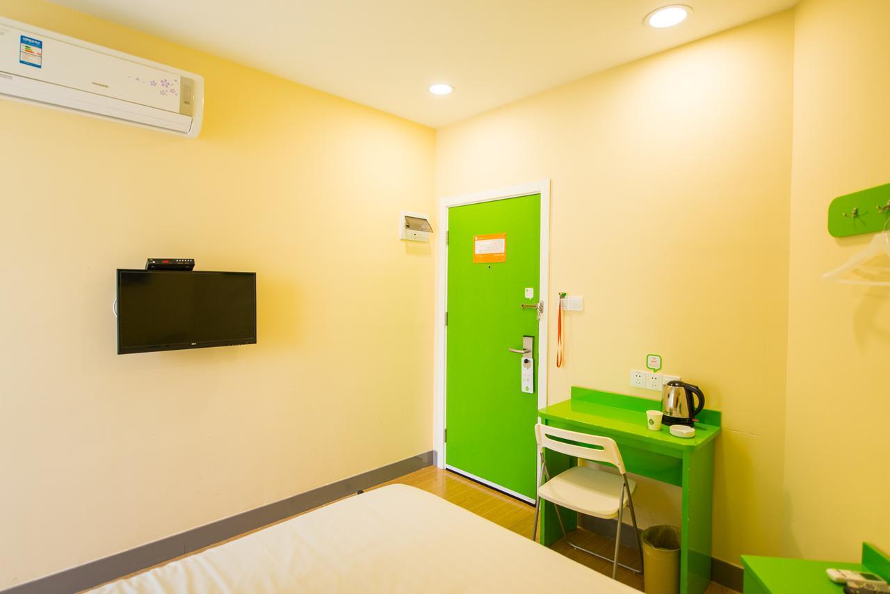 Hi Inn Shanghai Shibei Industrial Park Exterior foto